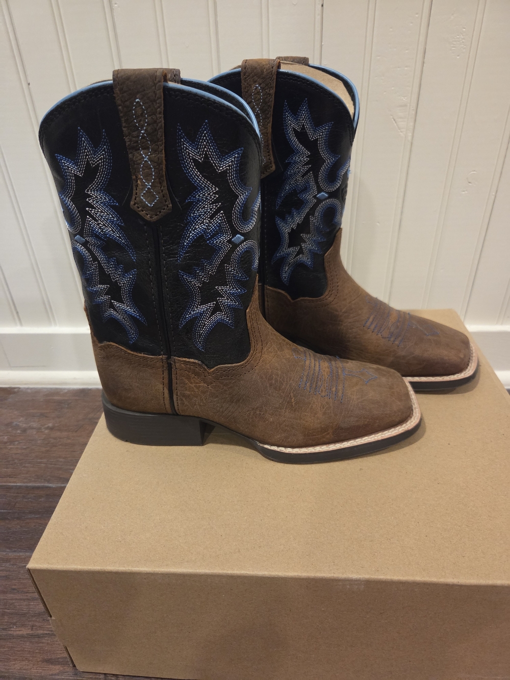 New Ariat Boys' Tombstone Western Boots - Square Toe, Size 1.5